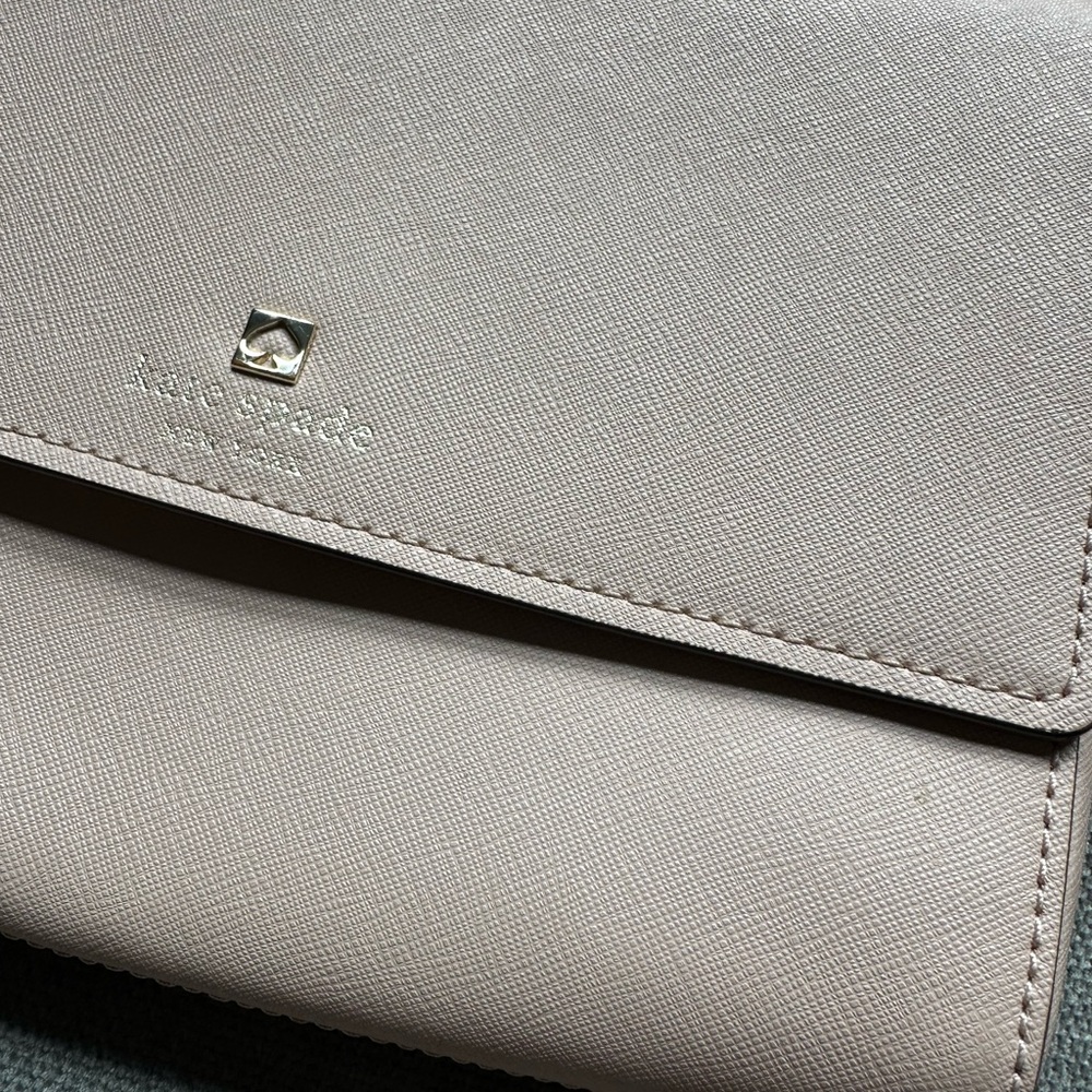 Kate Spade Crossbody Purse - Picture 11 of 11